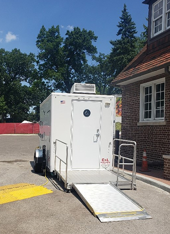image-1-ADA-TRAILERS-OUTSIDE